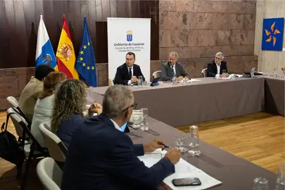 Reunión sobre el transporte de los cabildos