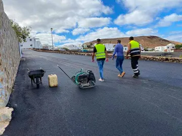 Obras en algunas calles de Tinajo