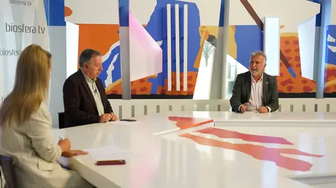 Entrevista a Ángel Víctor Torres