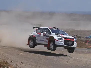 Shakedown, XXV Rallye de Tierra Isla de Los Volcanes – Ciudad de Arrecife. Foto Sergio Betancort.