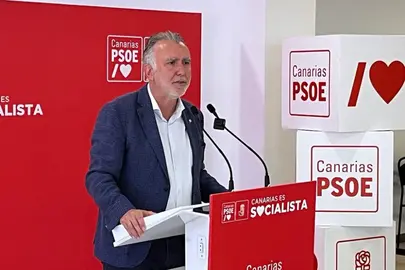 Ángel Víctor Torres