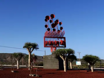 Juguete del Viento en la rotonda de Arrieta.