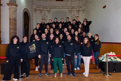 Entrega chaquetas musical 'Nunca dejes de soñar'.