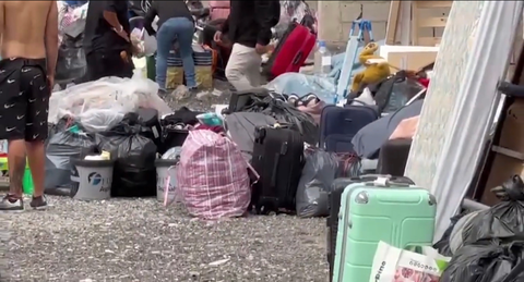 Desalojo en Playa Blanca.