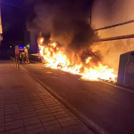 Incendio de contenedores.