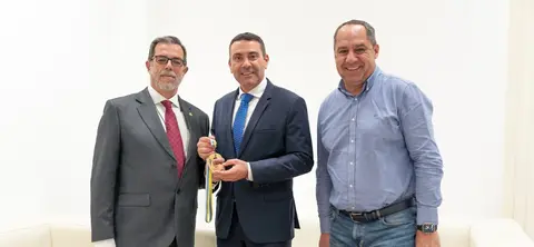 Pedro Fraile, Oswaldo Betancort y Juan Monzón.
