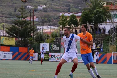 Una jugada del partido