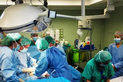 Intervención quirúrgica.