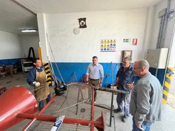 El vicepresidente en el Parque Móvil.