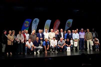 Homenaje al Sporting Tías