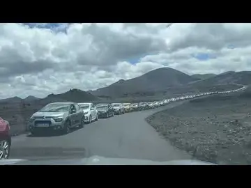 Colas en Timanfaya.
