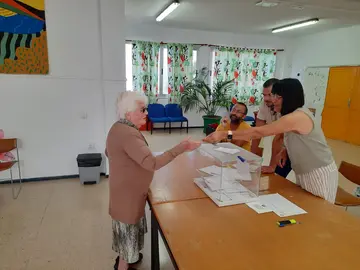 ba321659-6596-465b-be91-bc2687b0f1e9