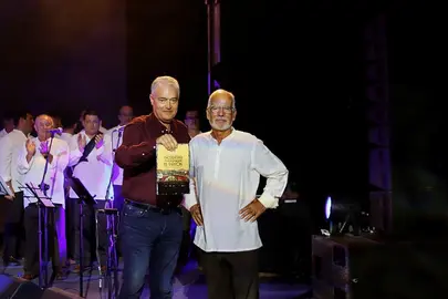 <p>Agrupación El Pavón</p>
