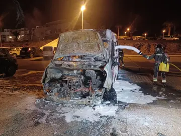 Explosión de una furgoneta.