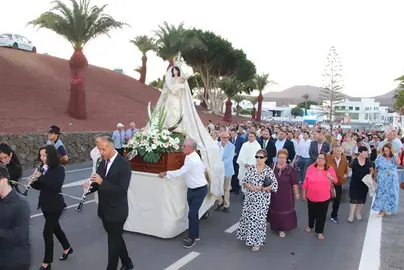 Un momento de la procesión