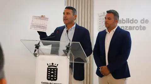 Oswaldo Betancort y Jacobo Medina.