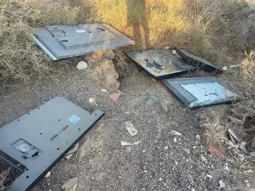 Televisores rotos.
