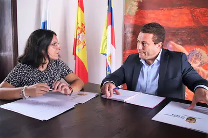 El alcalde y la concejala de Urbanismo.