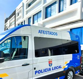 Vehículo de atestados de la Policía Local de Arrecife.