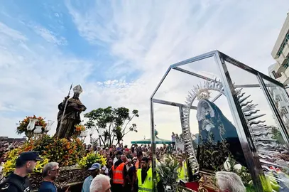 Encuentro entre San Ginés y la Virgen de Los Dolores