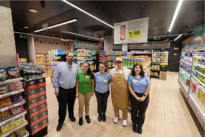 Trabajadores de Superdino