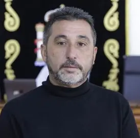 5abb2093-f3b1-4b4f-bf21-24b7996de29c