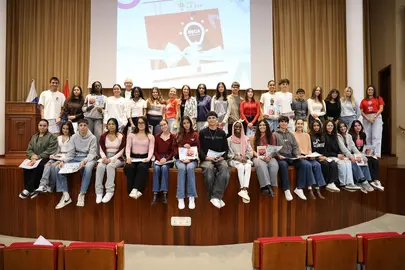 PRESENTACIÓN ESCUELA DE JÓVENES EMPRENDEDORES (18) (1)