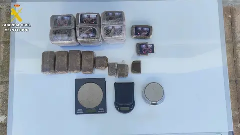 El hachís incautado por la Guardia Civil en Lanzarote