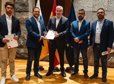 Reunión con Fernando Clavijo por el Plan Supletorio