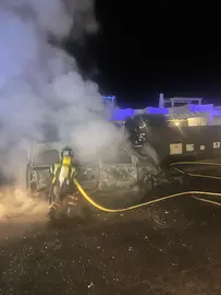 Incendio vehículos en Playa Blanca