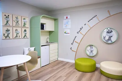 Fundación DinoSol ha colaborado en la Sala de Descanso para Familias del Hospital Universitario Doctor José Molina Orosa, en Lanzarote