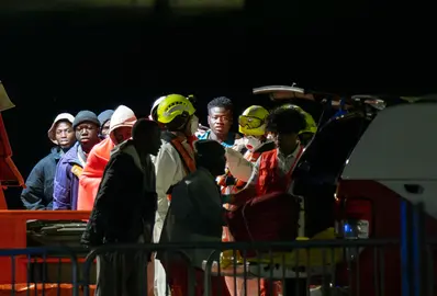 58ddf78a8f26e2d26ada59c60895af26f006a0d8w