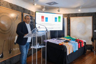 Rueda de prensa de Ángel Vázquez