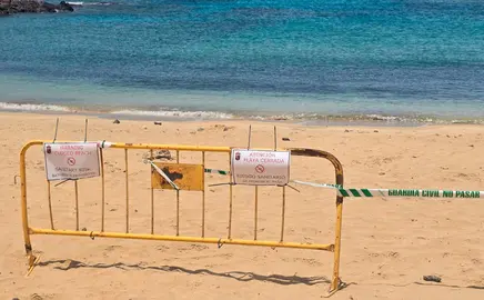 Cierre de playa - Phohibido el baño