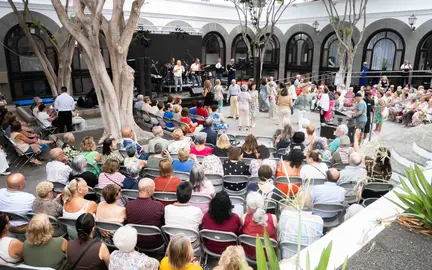 Aspecto del encuentro de mayores en San Ginés