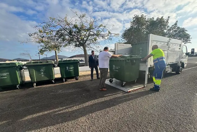 Contenedores de basura de Yaiza
