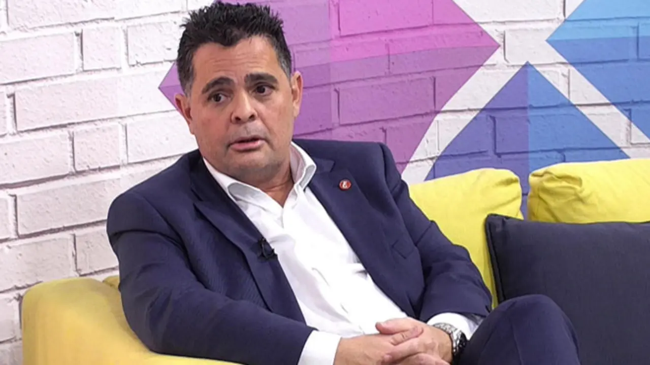 Alcib&iacute;ades Trancho Lemes.