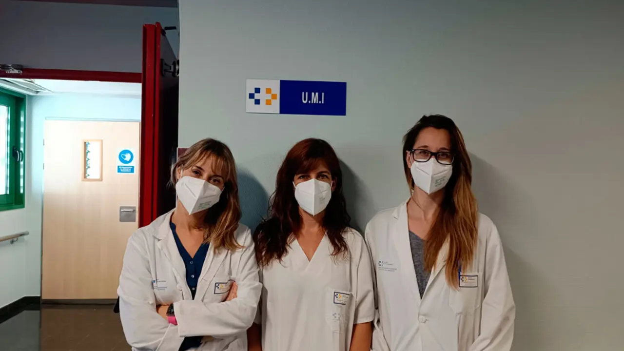 Tres componentes de la Comisi&oacute;n de Trasplantes del Hospital Universitario Dr. Jos&eacute; Molina Orosa