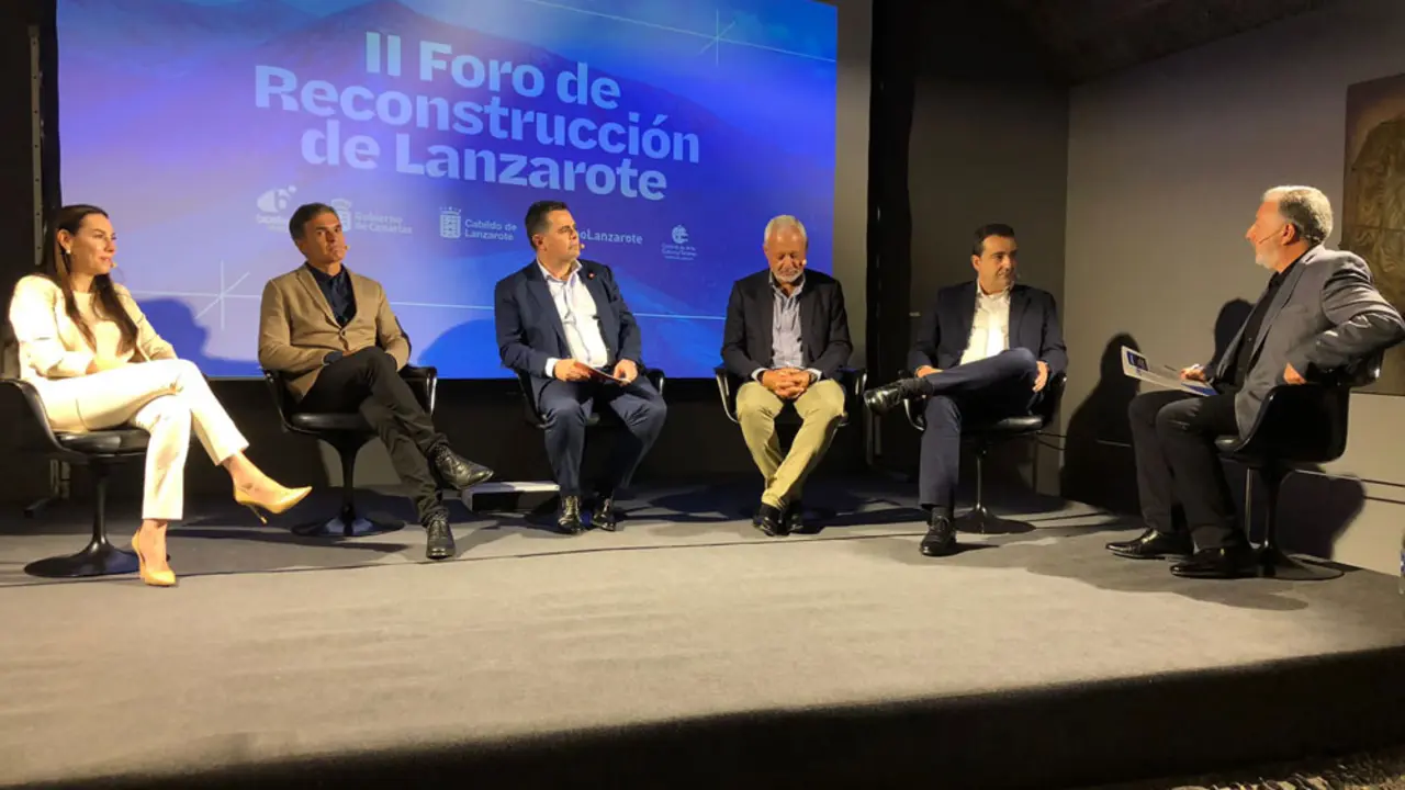 Especialistas en la mesa redonda del II Foro de Reconstrucción de Lanzarote
