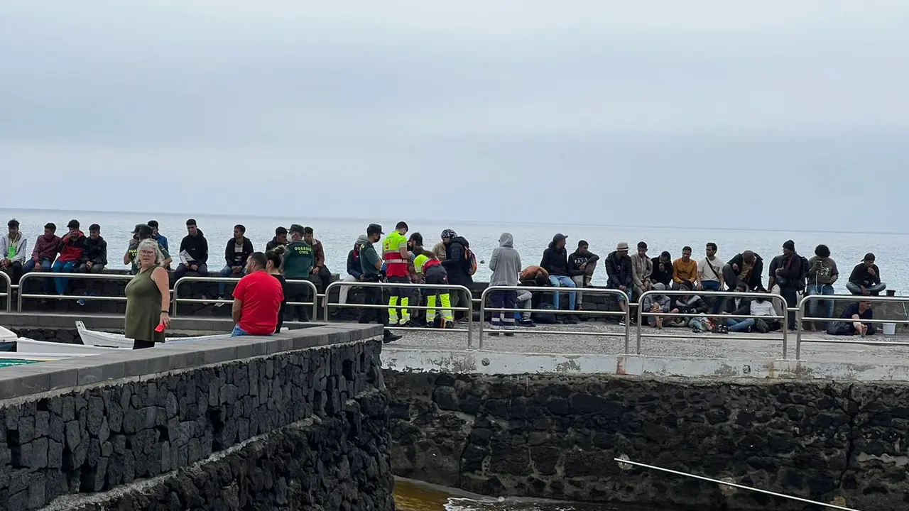 Llegada de la patera a Punta Mujeres