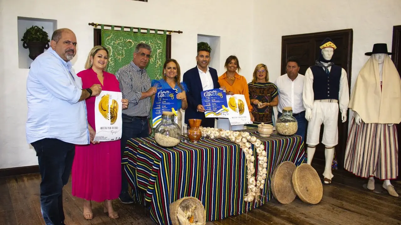 Presentación en Teguise de la semana de Canarias