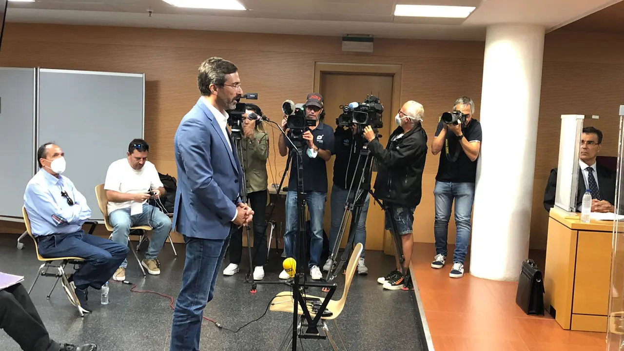 Juicio Pedro San Ginés por la desaladora de Montaña Roja