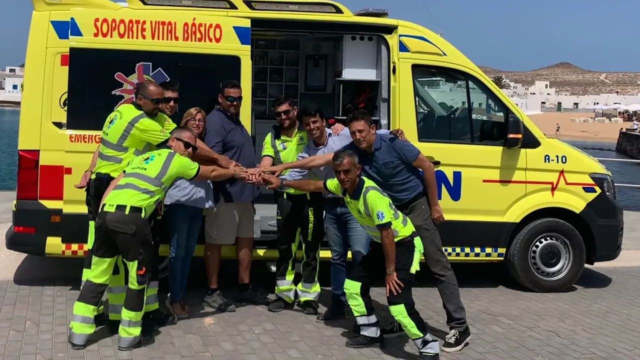 Nueva ambulancia en La Graciosa