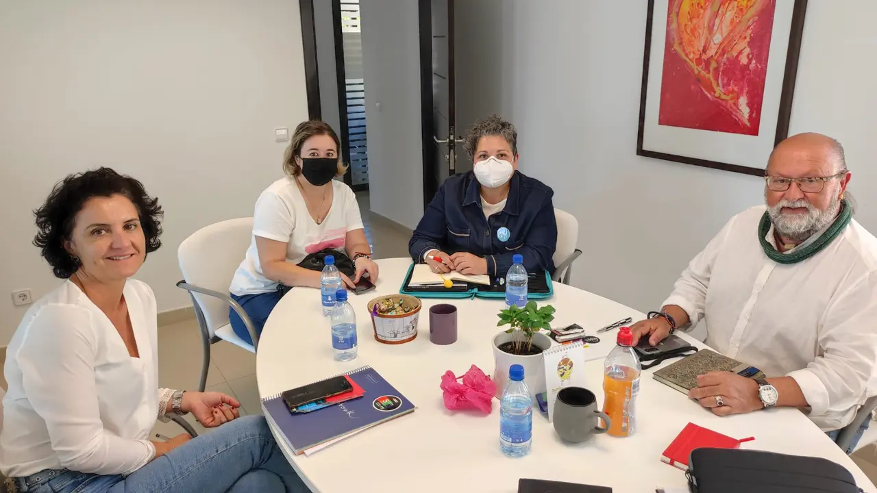 Reunión entre Aderis y el Ayuntamiento de Tías
