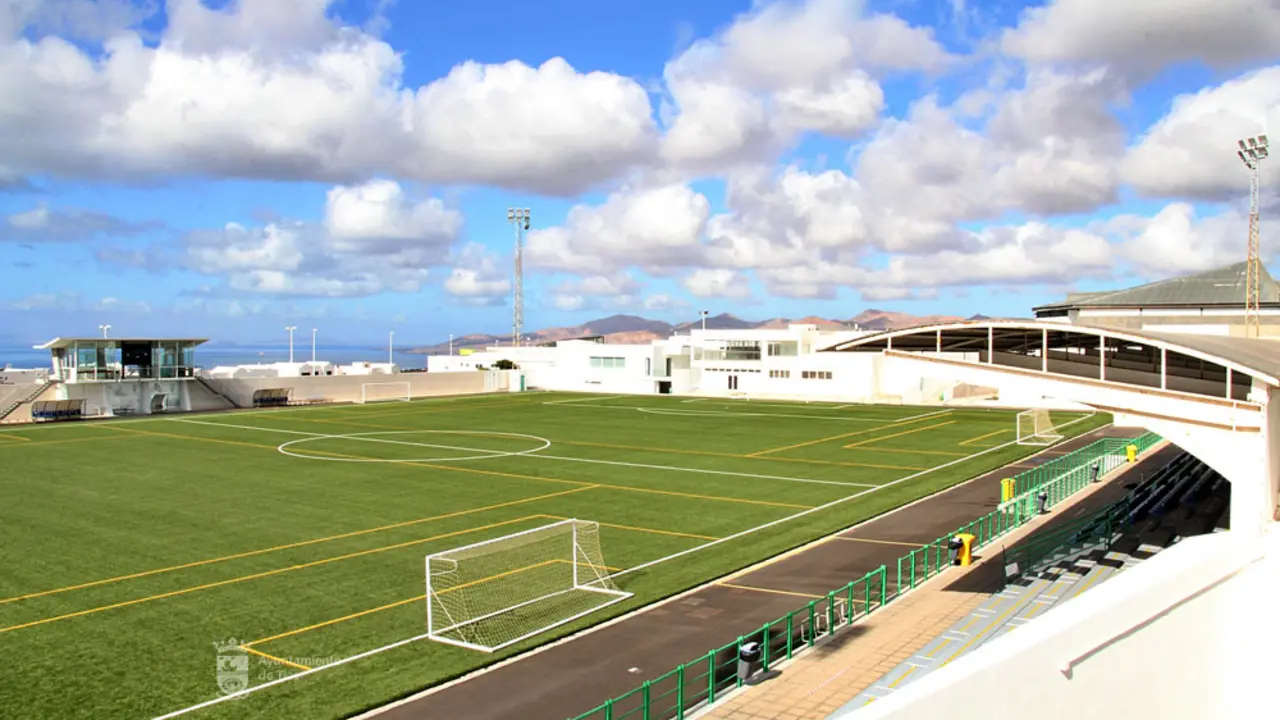 Campo de futbtol de Tías.