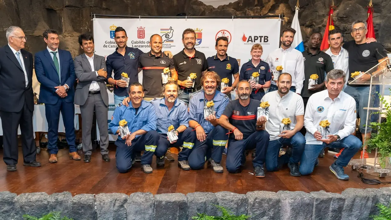 Una representación de todos los equipos participantes