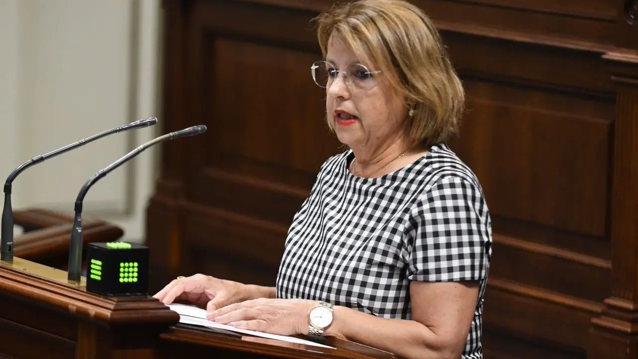 Lucia Olga, Partido Socialista