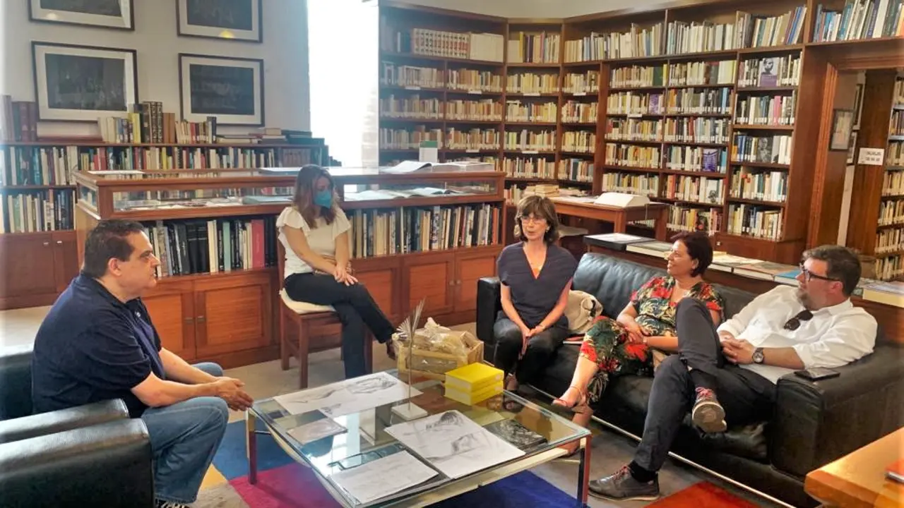 Un momento de la reunión en la sede de la Fundación José Saramago en Lanzarote