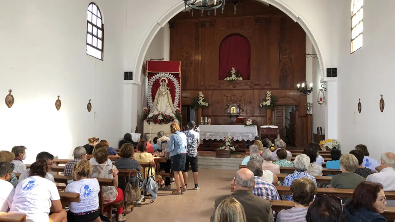 Ermita de Las Nieves en lo alto de Famara