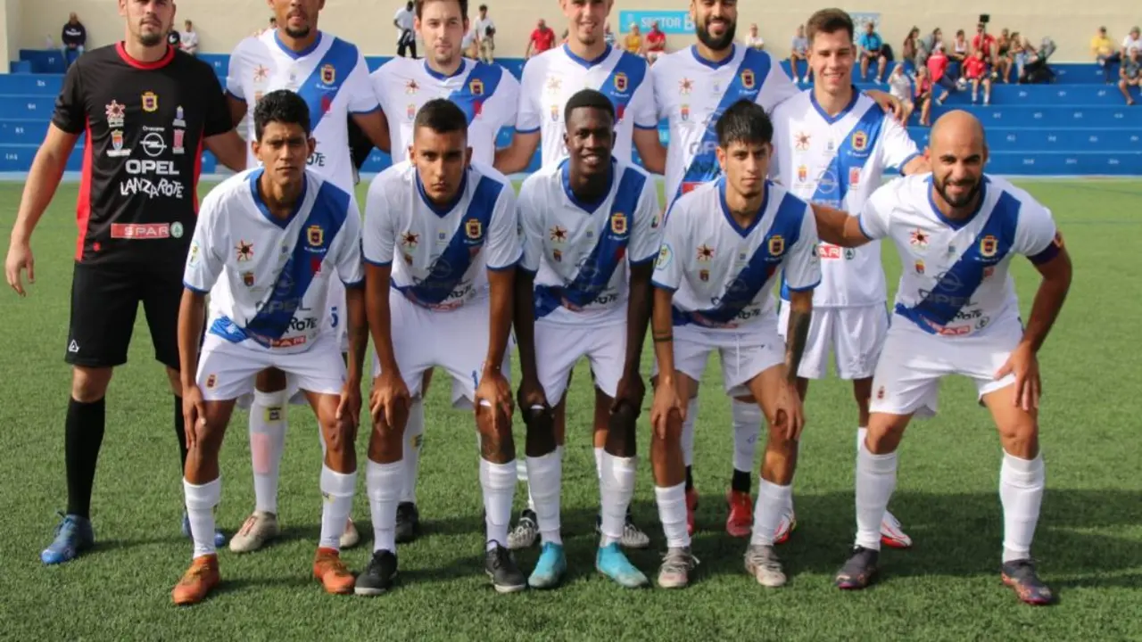 Formación de la UD Lanzarote